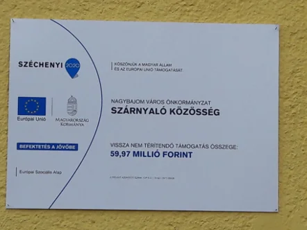 szarnyalo kozossegek palyazat tabla